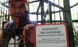 Eingang in ein Wildgehege